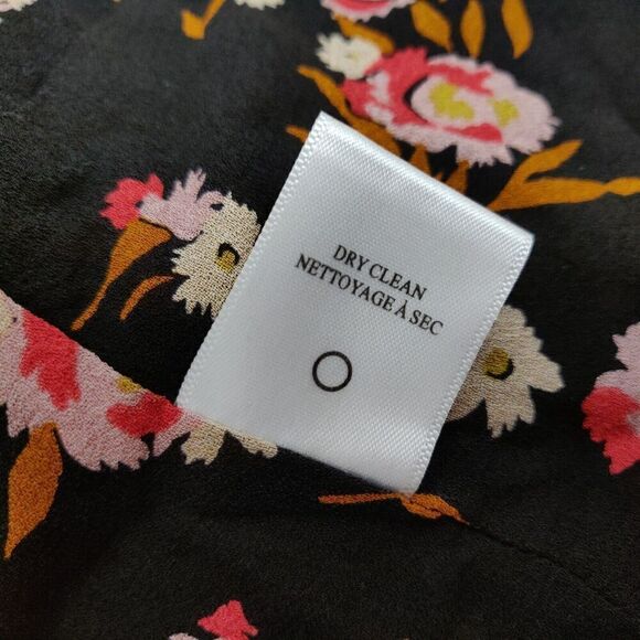 A.L.C. Carla Floral Print Wrap Top Size 2 Black Pink 100% Silk Crepe Blouse - Picture 14 of 15
